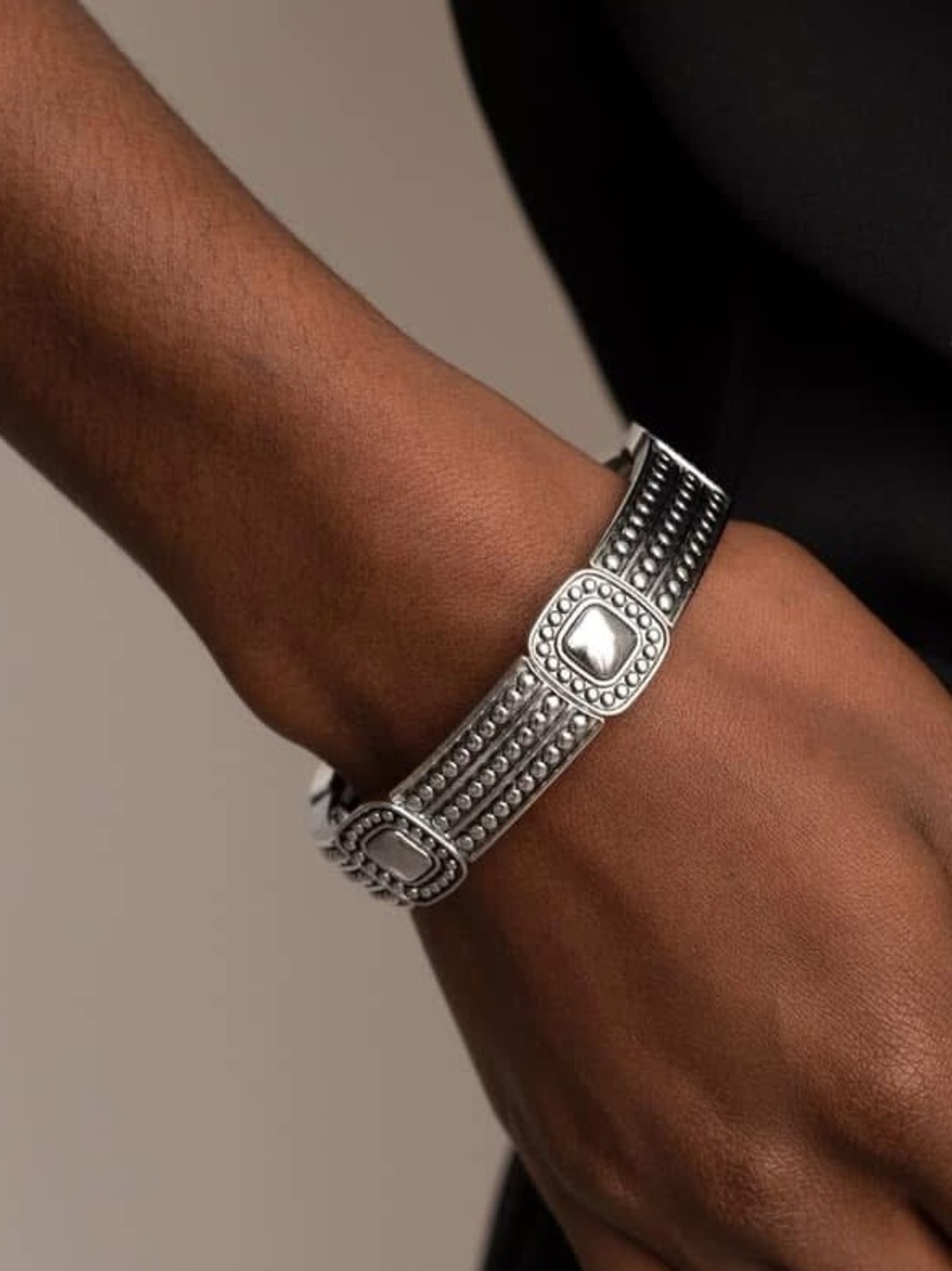 Silver stretch bracelet